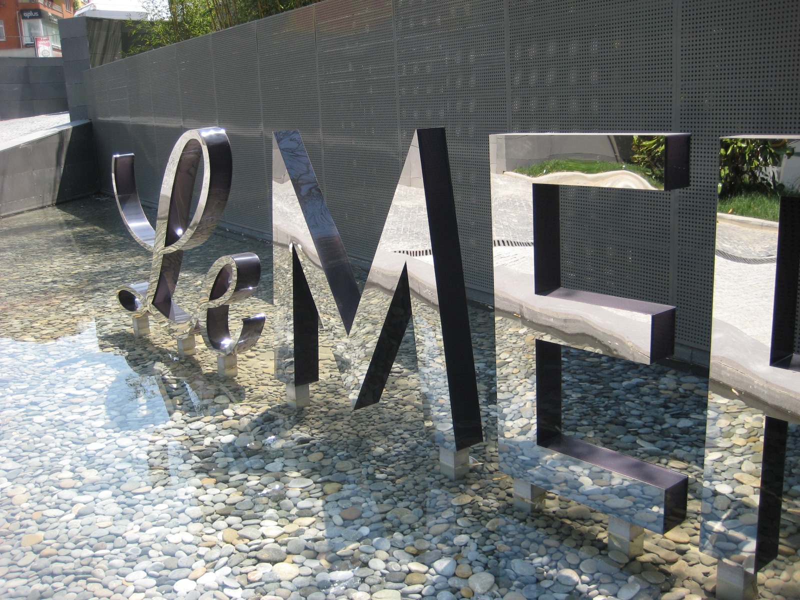 Le meridien tabela