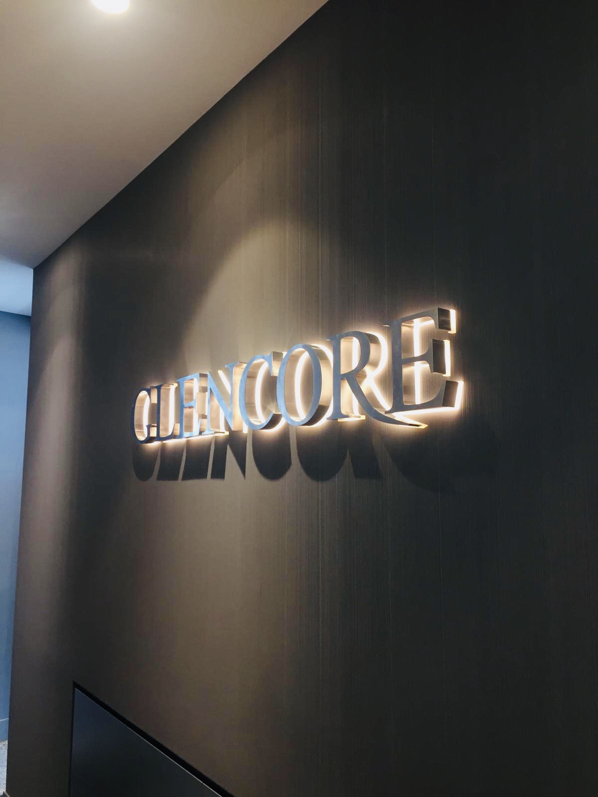 Glencore giriş tabelası