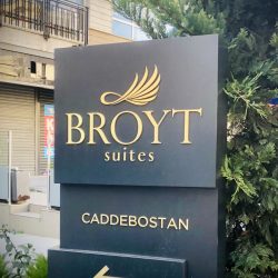 Broyt hotel totem