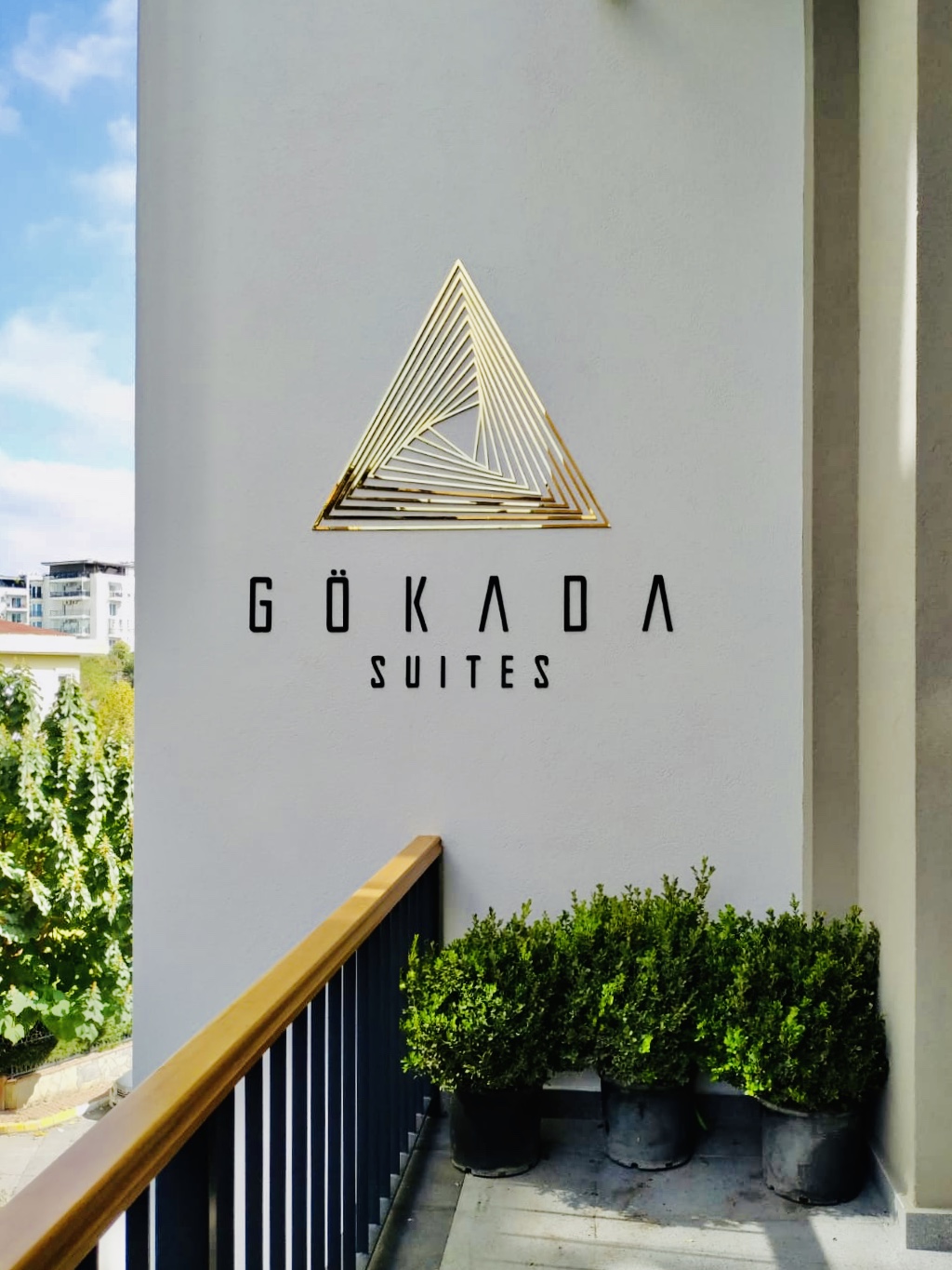 Gökada Suites Yönlendirme tasarımı