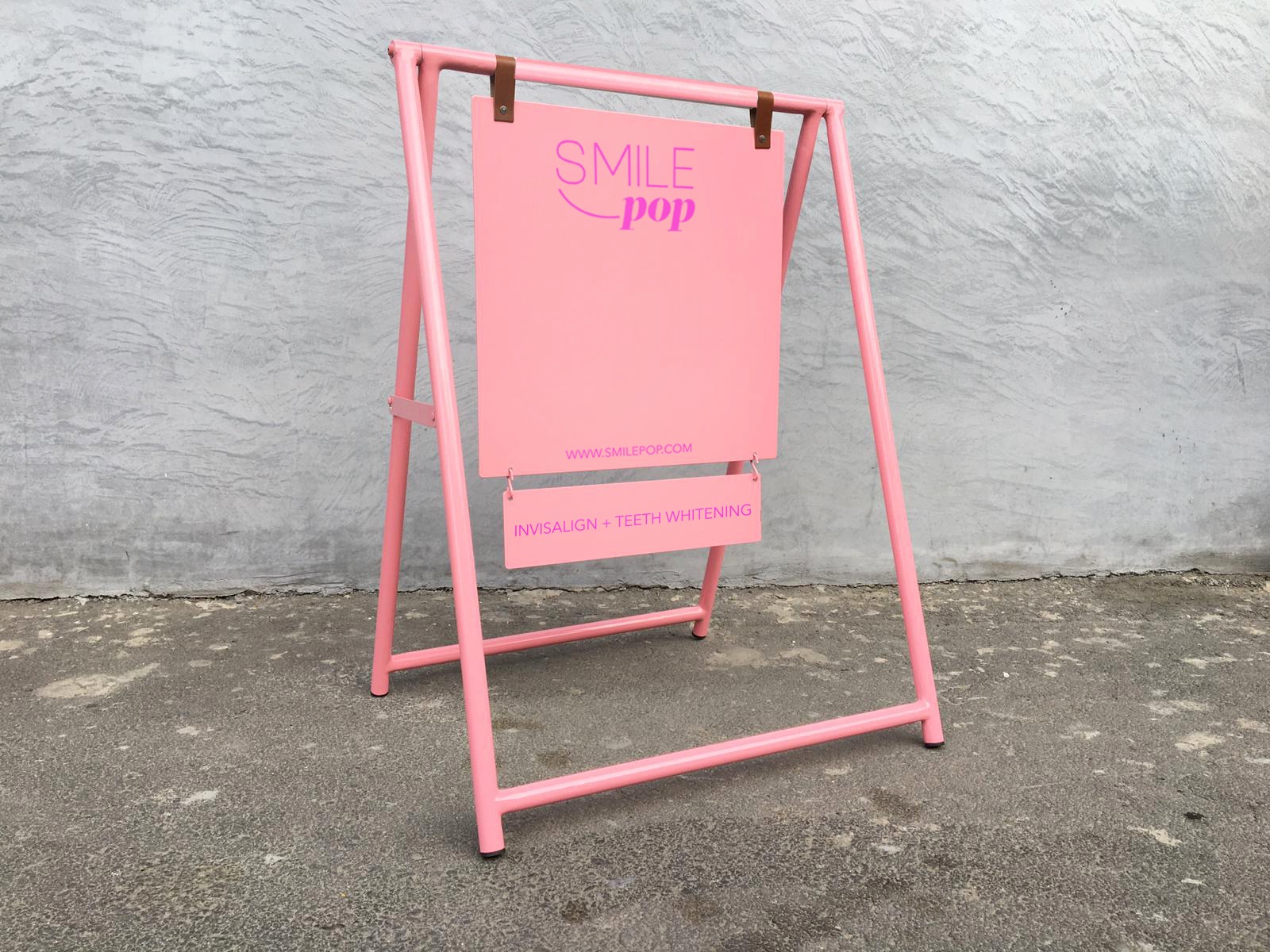 Pembe Sandwich Stand